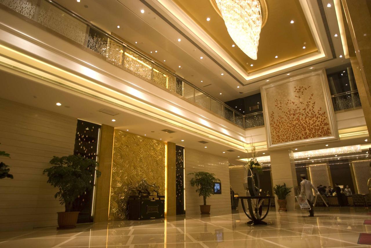 Zhongyou Garden Hotel Csengcsou Beltér fotó